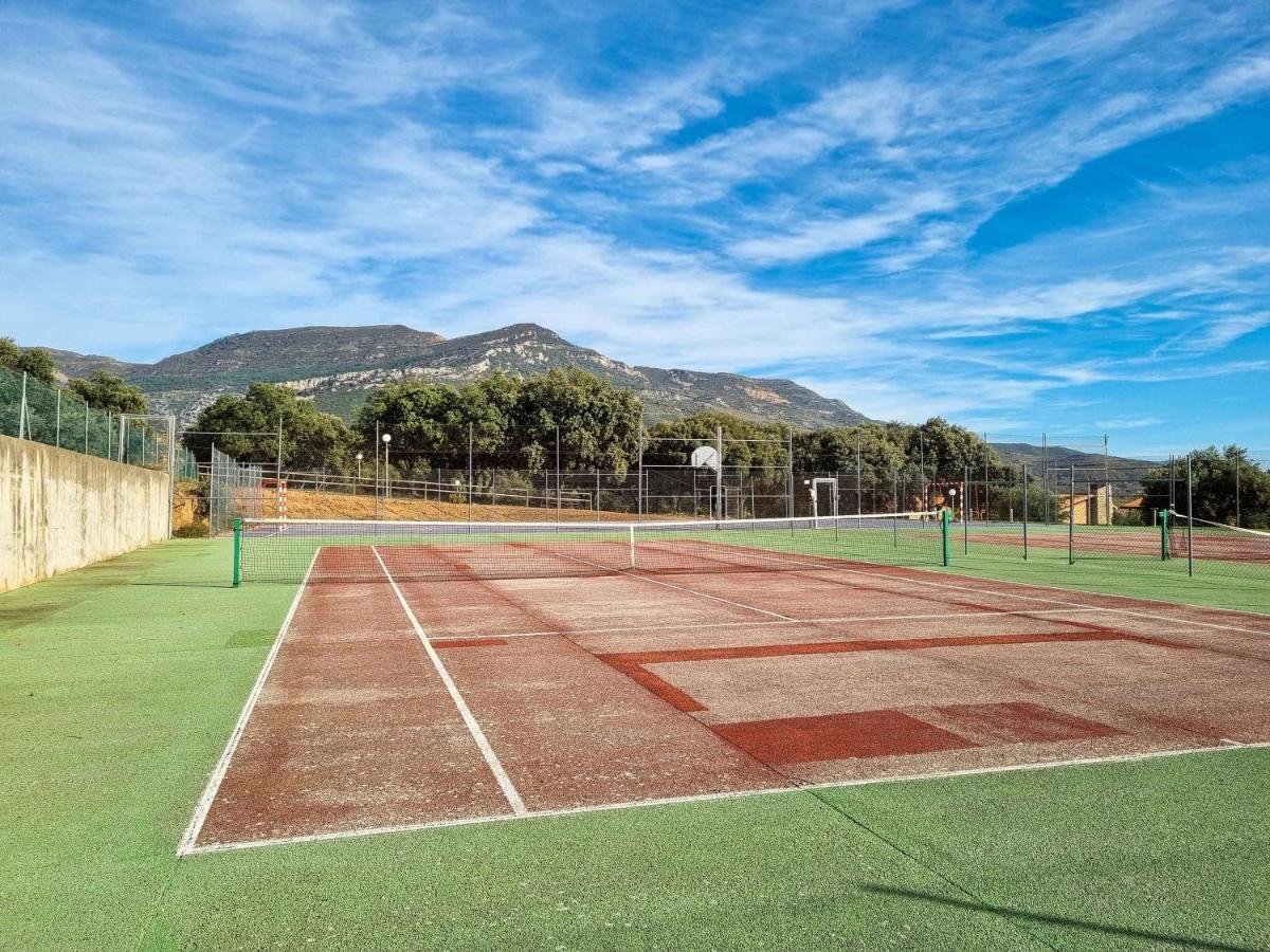 Villa Guara Golf Y Pool Comotucasa Nueno Kültér fotó